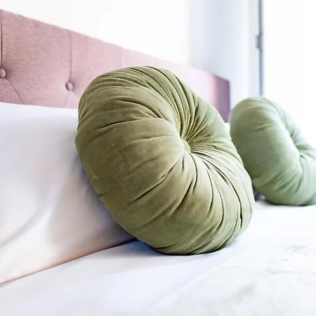 Vut Domus Aurea Apartamento *