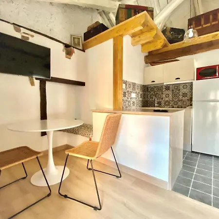 Vut Domus Aurea * Astorga