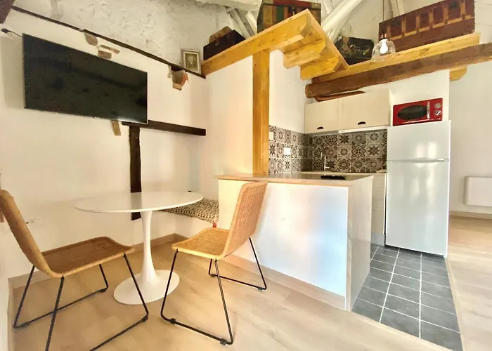 Vut Domus Aurea * Astorga